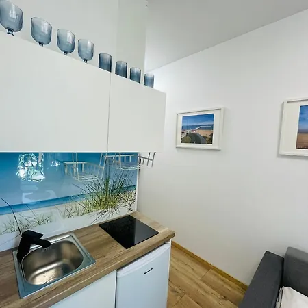 Mini Chrobrego Przy Plazy Z Loggia Appartamento